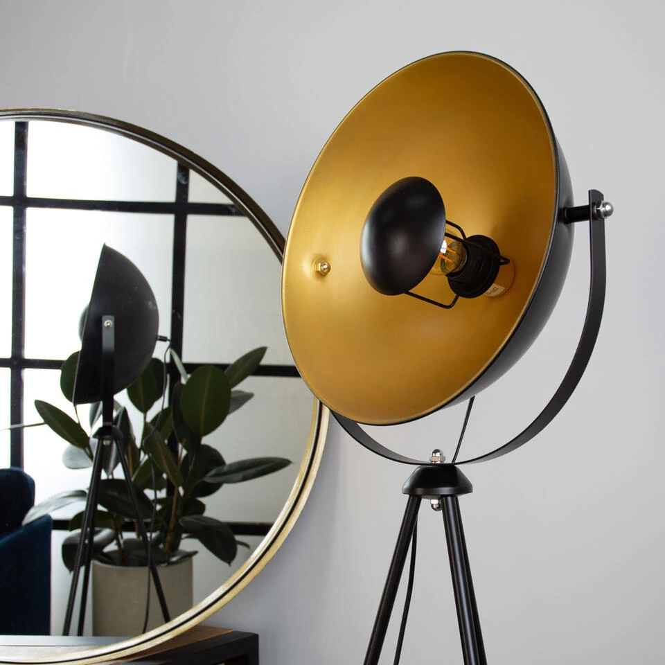 Vloerlamp Fallon Zwart-goud - 150x60x150 Cm - Metaal - Goudkleurig 5 Vloerlamp Fallon Zwart-goud - 150x60x150 Cm - Metaal - Goudkleurig - Afbeelding 3