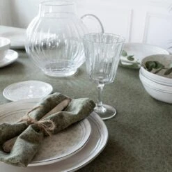 Laura Ashley Tafelkleed Sage Groen Wild Clematis 140x240cm 8 Laura Ashley Tafelkleed Sage Groen Wild Clematis 140x240cm -Huishoudelijke Artikelen Winkel 1000093099 0102