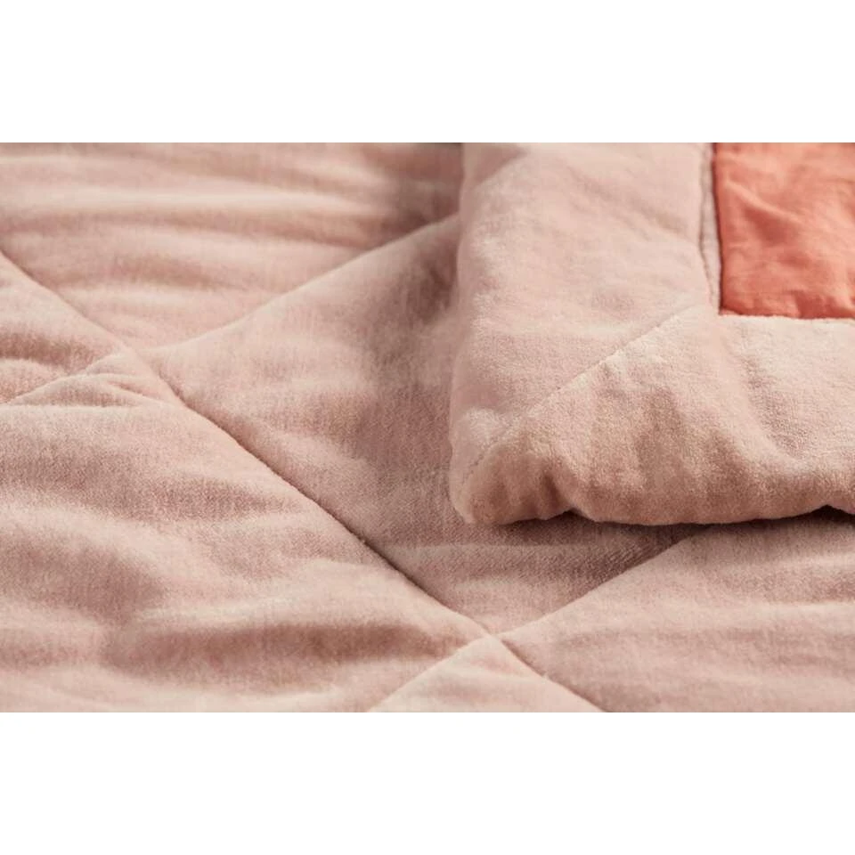 KAAT Amsterdam Plaid Ogibly - Roze - 260x260 Cm 4 KAAT Amsterdam Plaid Ogibly - Roze - 260x260 Cm - Afbeelding 2